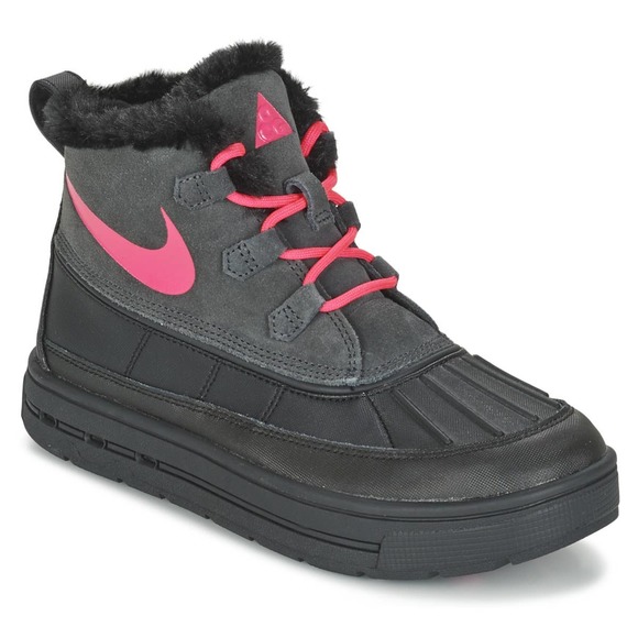 women's nike woodside chukka 2 boots